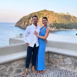 Meet your Posher, Corinne